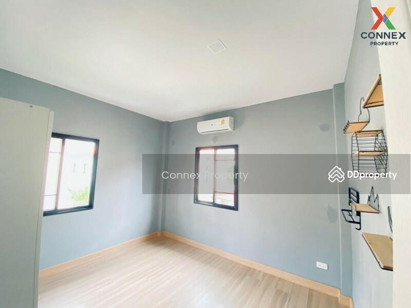 The Ricco Residence Wongwaen-Hathairat, Bangkok
