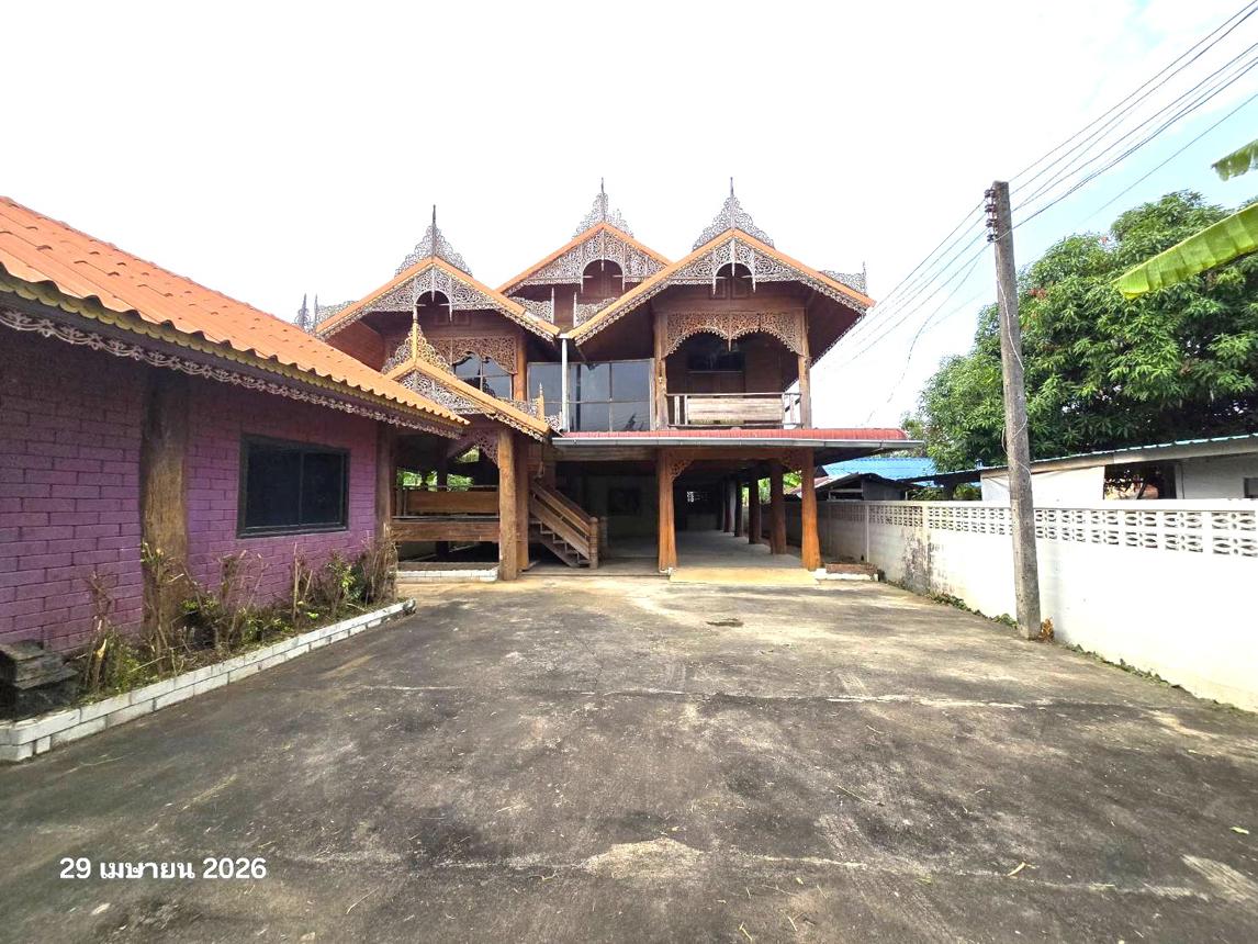 Single-detached house in Phrae.