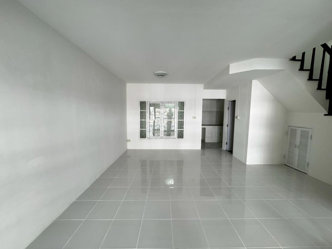 ทาวน์เฮ้าส์ บ้านพฤกษา 12 ธัญบุรี ปทุมธานี