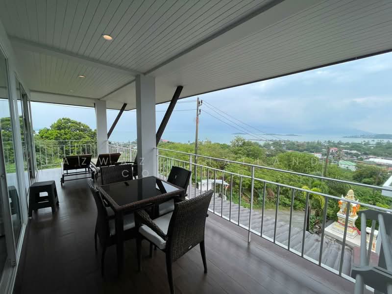 The Bay Condominium, Surat Thani