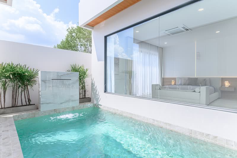 Luxury 3-Bedroom Pool Villa at Orienna Serene Villas Phuket for Sale, Phuket