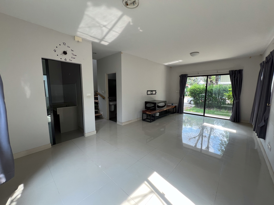 บ้านเดี่ยว หมู่บ้านคณาสิริ วงแหวน-ลำลูกกา ลำลูกกา ปทุมธานี