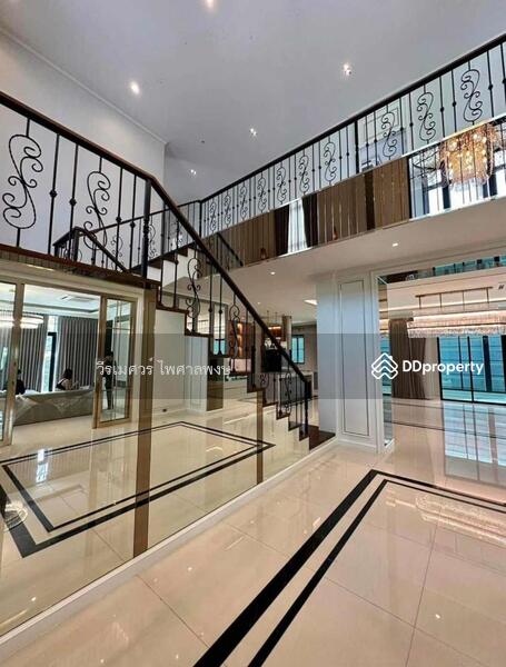 The Palazzo Pinklao, Bangkok