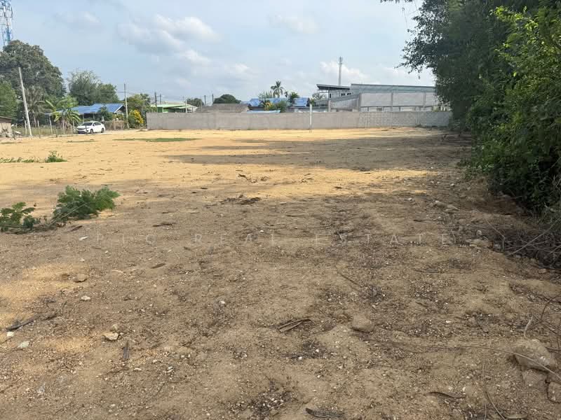 Land for Sale Huay Yai Na Jomtien Ideal for Pool Villa Investment, Chon Buri (Pattaya)