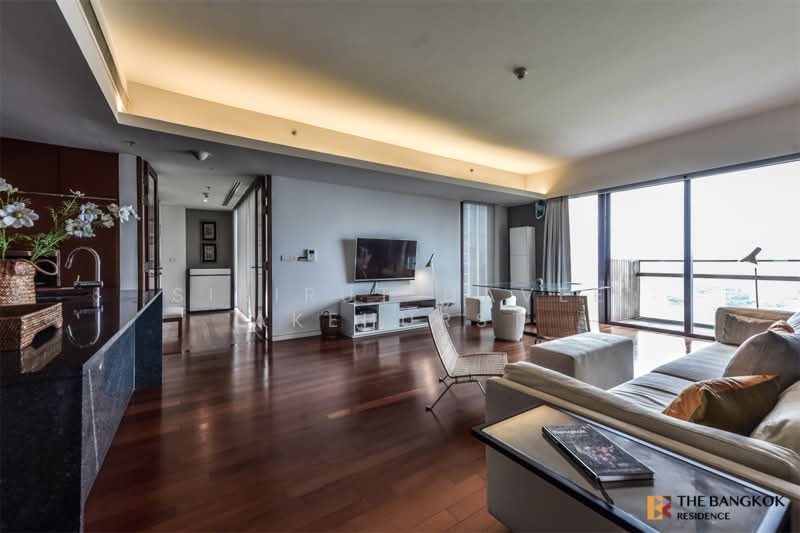 Hansar Rajdamri, Bangkok