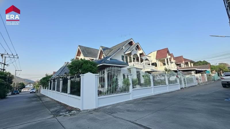 ตระกูลทอง, Chon Buri (Pattaya)