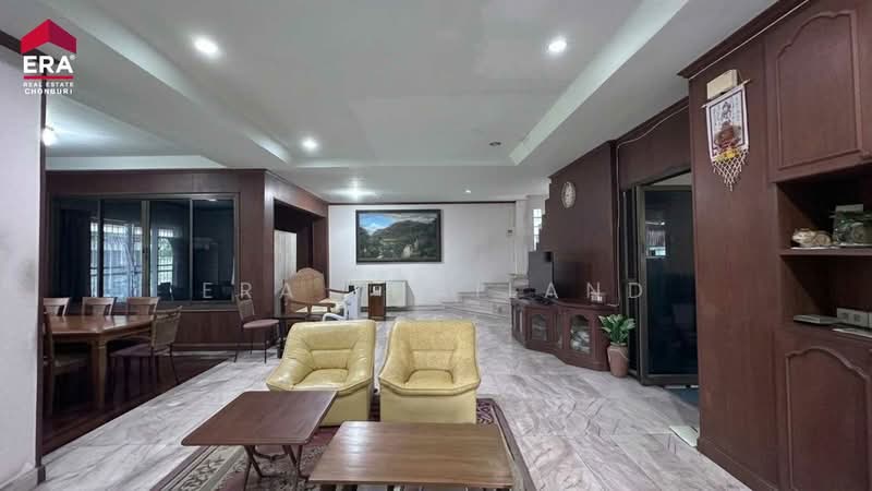 ตระกูลทอง, Chon Buri (Pattaya)
