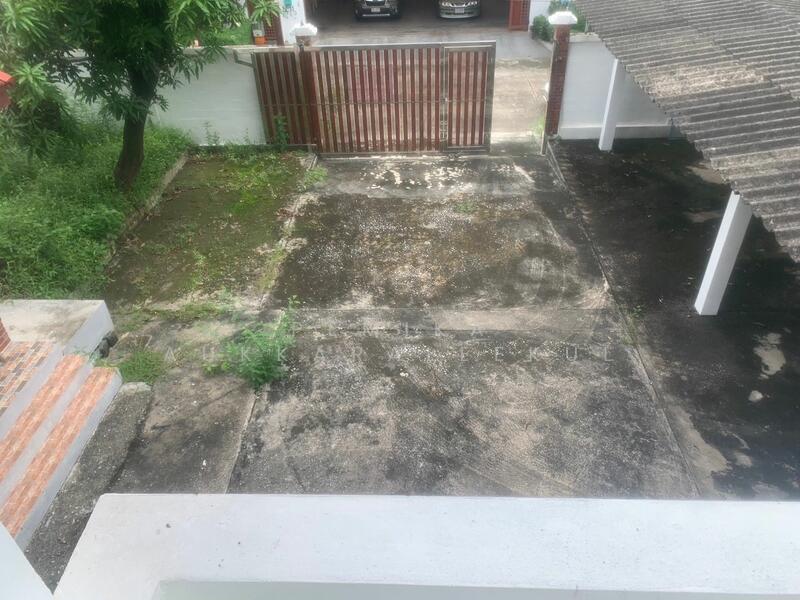 Seri Villa, Bangkok