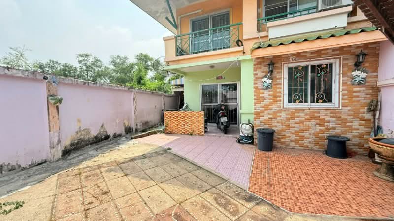 Baan Pruksa 12, Pathum Thani