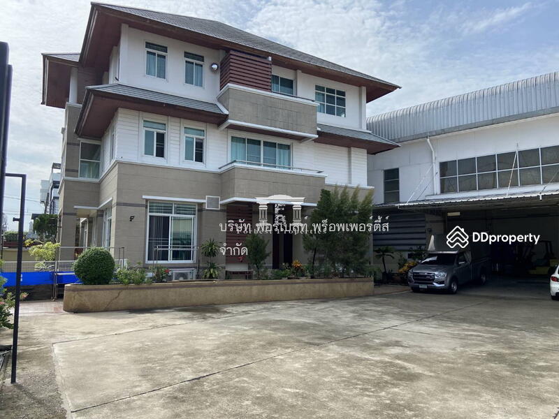 44070 - ขายที่ดินพร้อมอาคาร 3 ชั้น+โกดัง ถนนลาดพร้าววังหิน เนื้อที่ 383 ตร.ว., Bangkok