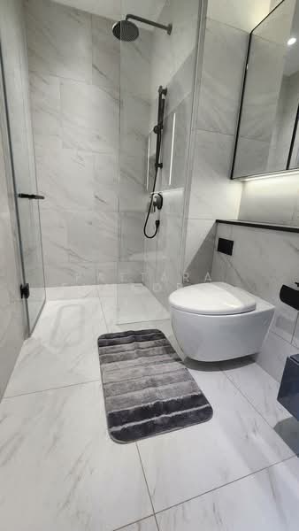Tait Sathorn 12, Bangkok