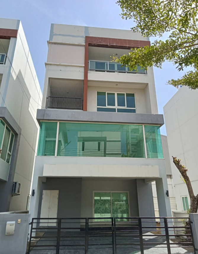 Single Detached House in Bang Phli, Samut Prakan