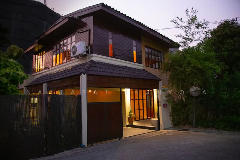 3-BR House, Bangkok