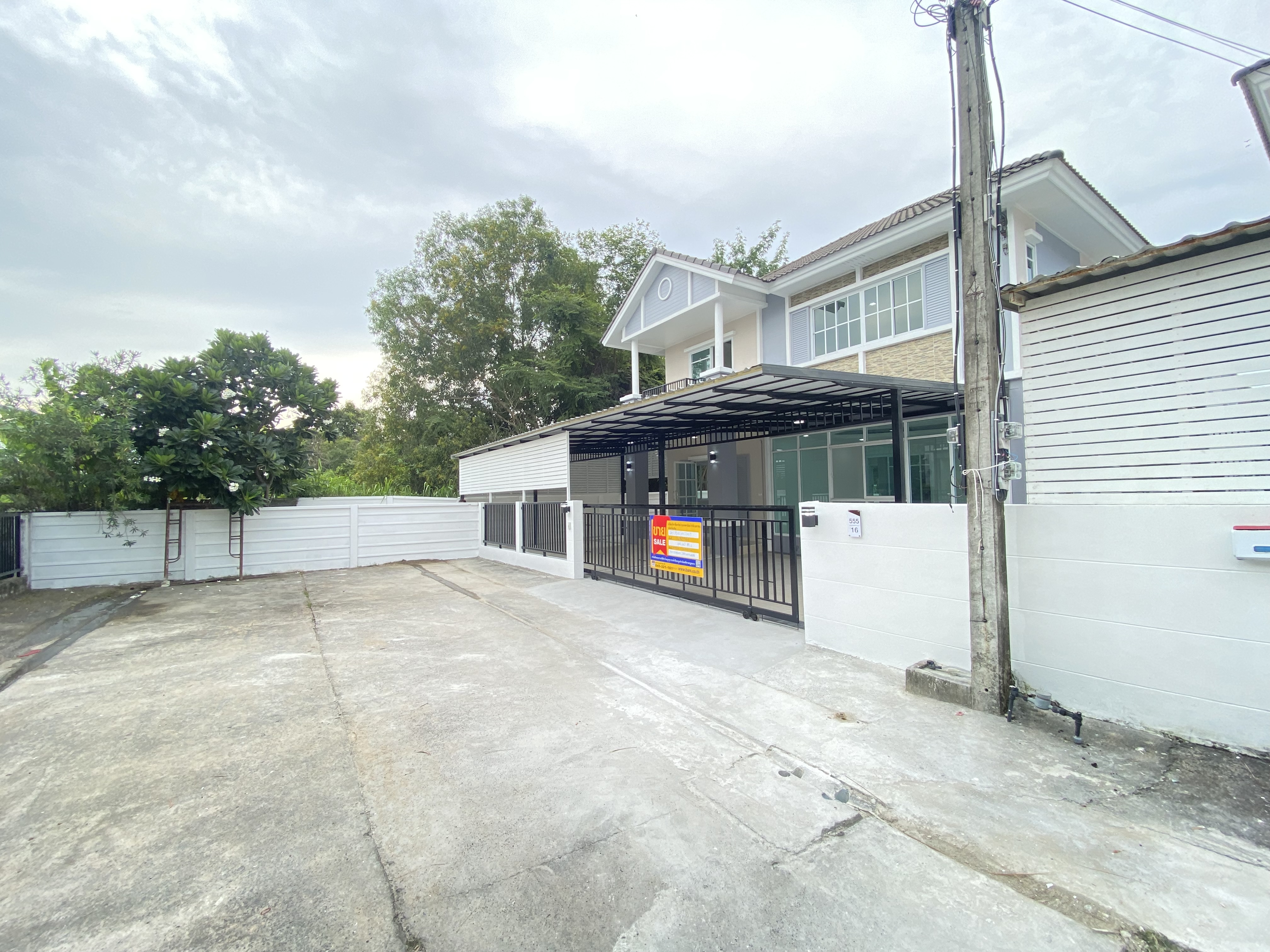 บ้านเดี่ยว โครงการเมโทรทาวน์ 2 อุบลราชธานี : ปรับปรุงใหม่