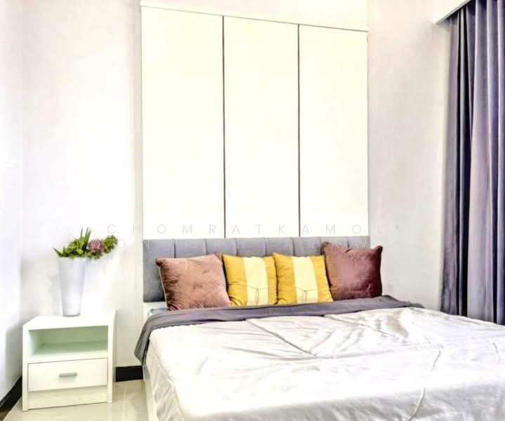 Supalai Place Sukhumvit 39, Bangkok