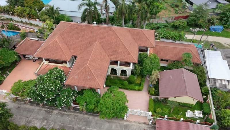 Luxury House with Private Swimming Pool, Spacious Land 1-1-45 Rai. 6 bedrooms 8 bathrooms 6 Parking, chiang-mai