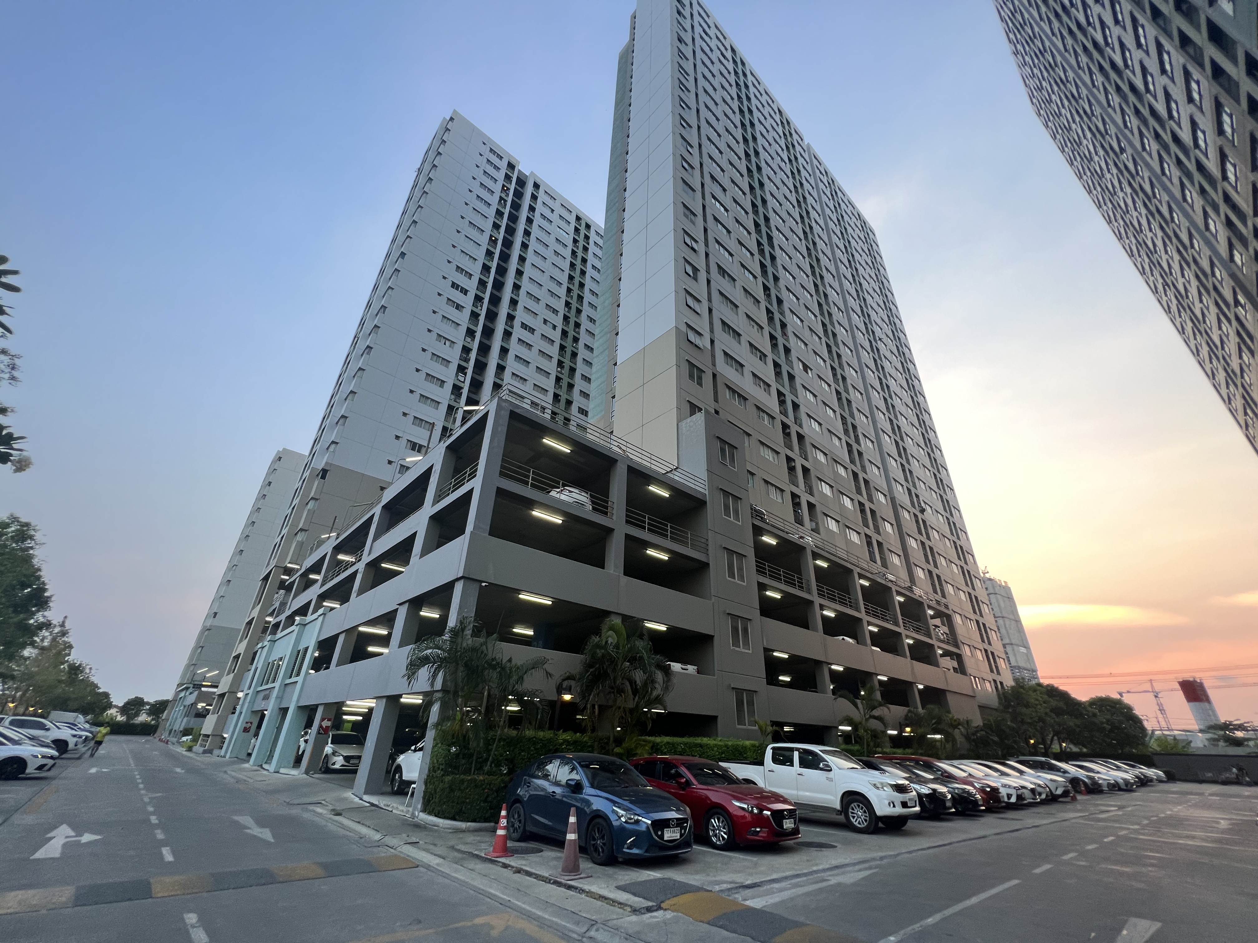 Lumpini Mega City Bangna