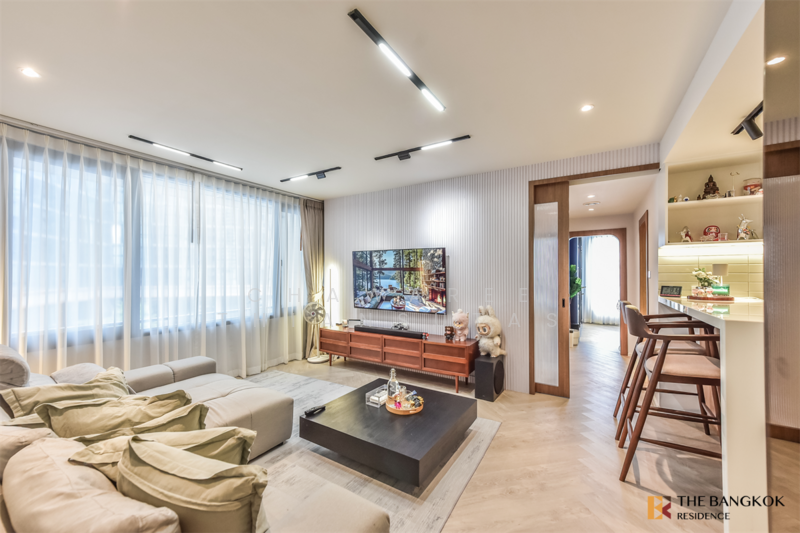 Baan Piya Sathorn, bangkok