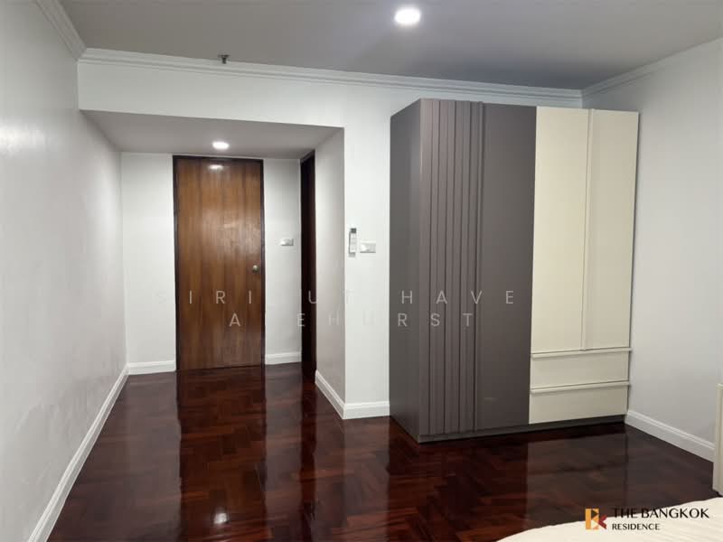 Baan Suanpetch, Bangkok