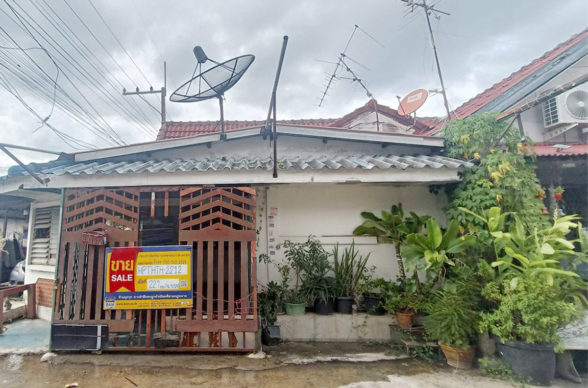 ทาวน์เฮ้าส์ โครงการบ้านณัฐวดี ธัญบุรี