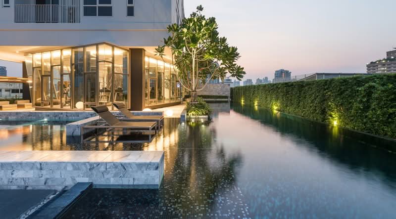 HQ Thonglor by Sansiri, Bangkok