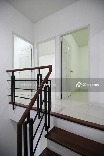 ทาวน์โฮม 2 ชั้น ถนน กัลปพฤกษ์ - กำนันแม้น 13, Bangkok