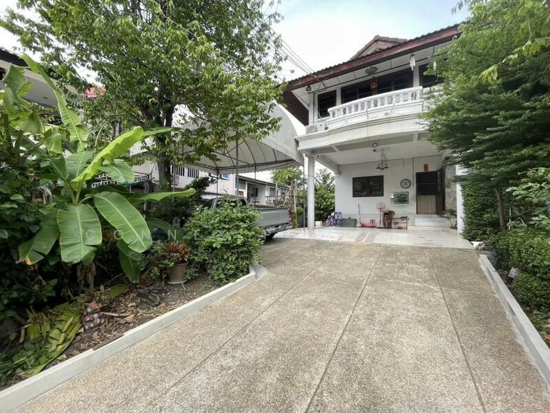 Baan bang mod , Soi 4, Bangkok