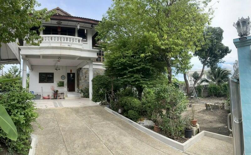 Baan bang mod , Soi 4, Bangkok