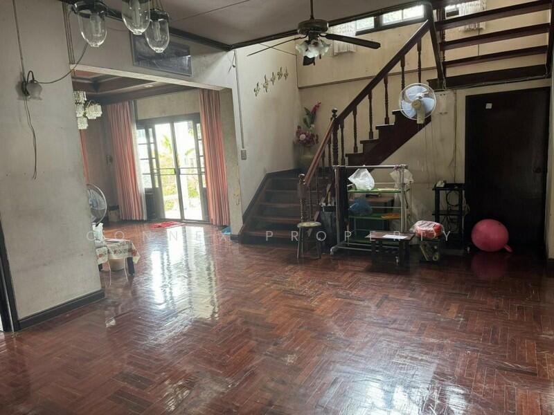 Baan bang mod , Soi 4, Bangkok