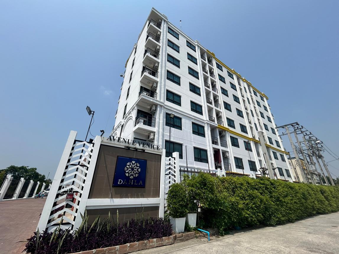 Condominium at The Avenue Venice Bang Sao Thong Samut Prakan