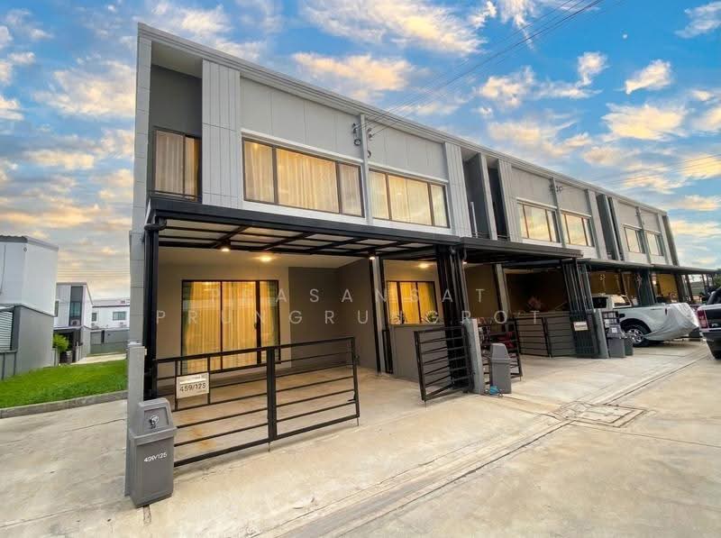 Pleno Srinakarin – Theparak, Samut Prakan