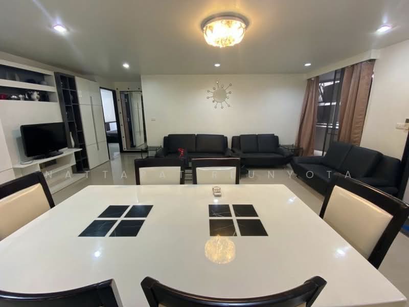 15 Suite, Bangkok