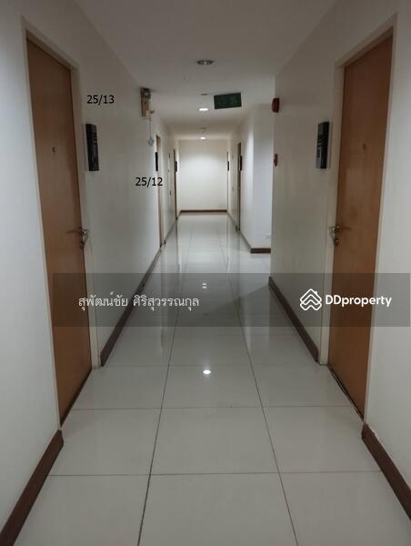 Max Condominium Ngam Wongwan-Khaerai, Nonthaburi