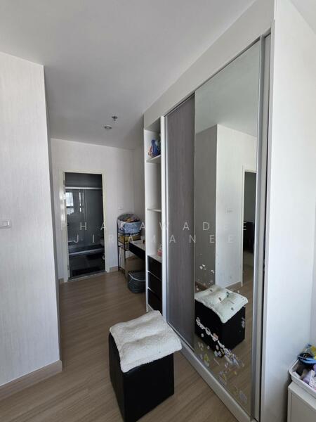 Supalai Loft @ Talat Phlu Station, Bangkok