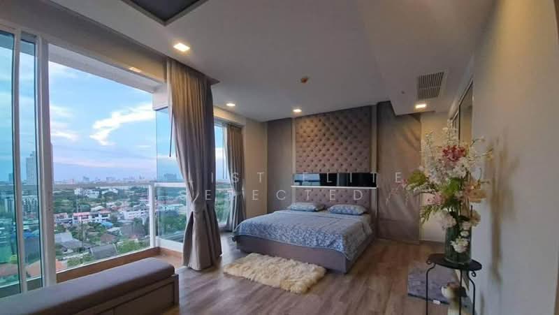 Cetus Beachfront, Chon Buri (Pattaya)