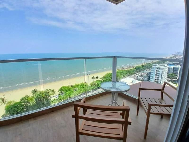 Cetus Beachfront, Chon Buri (Pattaya)