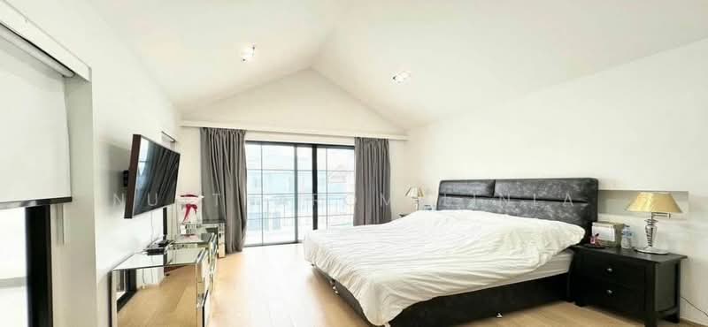 6-BR House, Bangkok