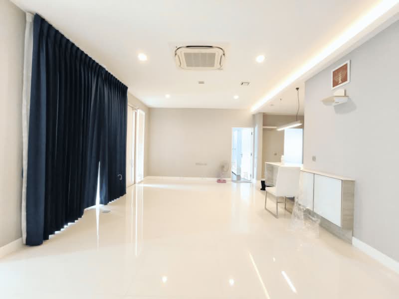 Mantana Westgate, Nonthaburi