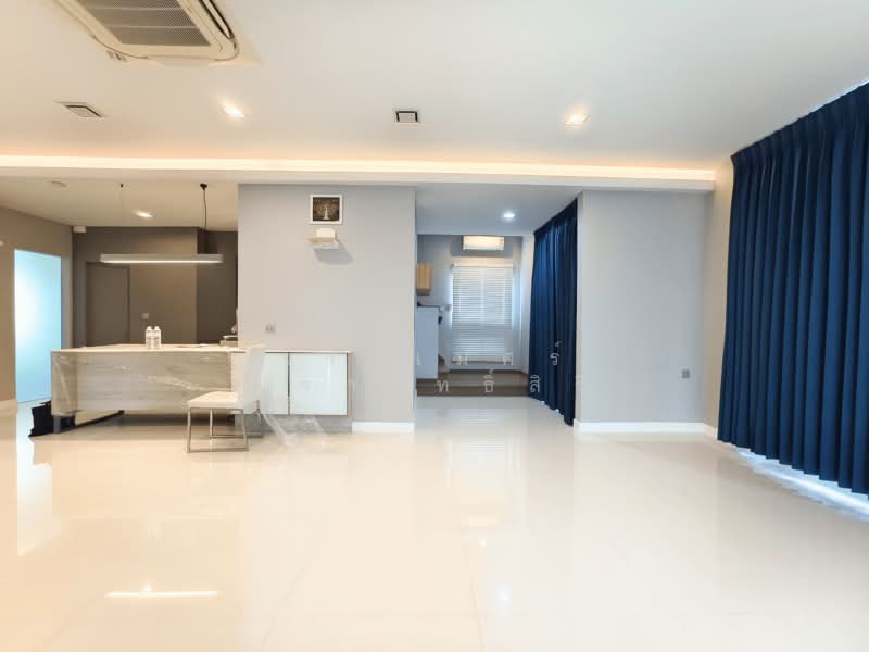 Mantana Westgate, Nonthaburi