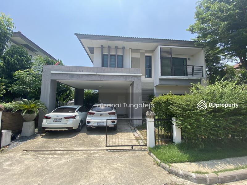 Habitia Watcharapol, Bangkok