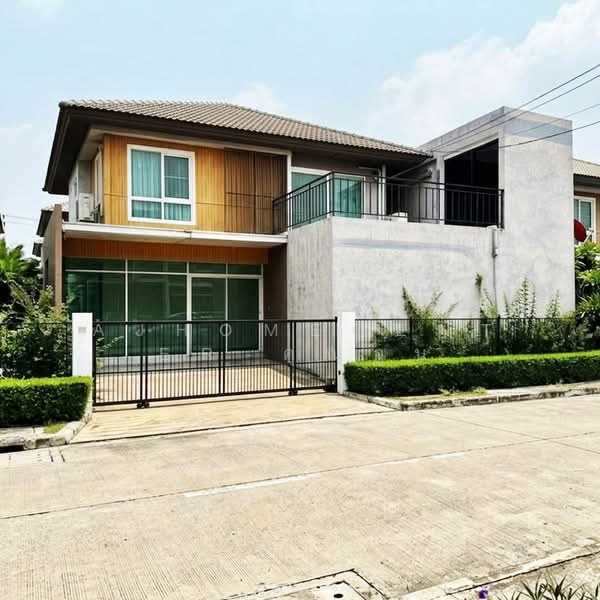 มัณฑนา เลค วัชรพล 2, Bangkok
