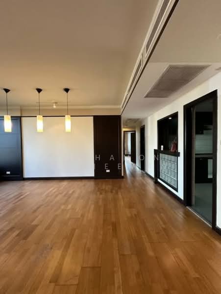 All Seasons Mansion, Bangkok