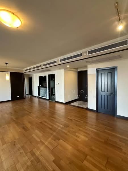 All Seasons Mansion, Bangkok