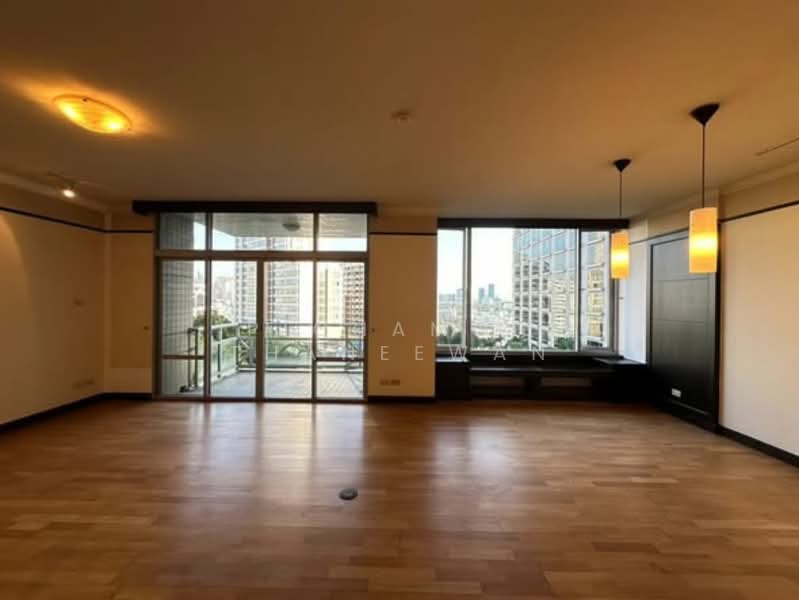 All Seasons Mansion, Bangkok