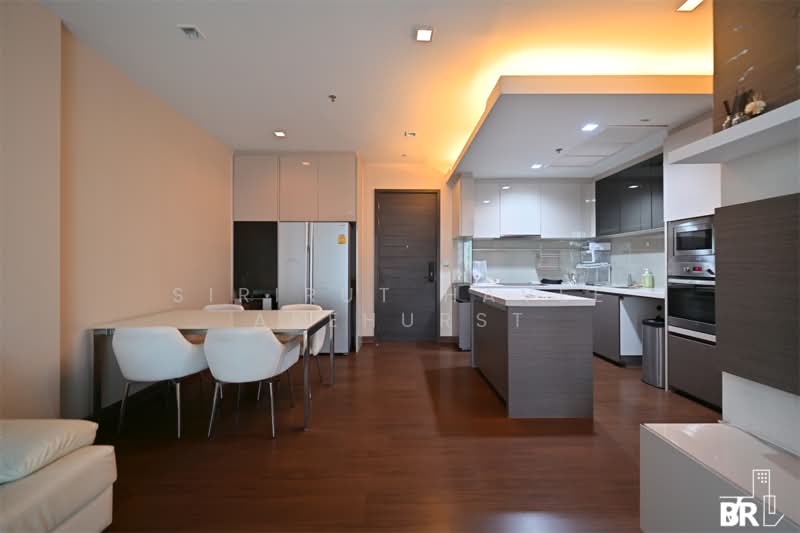 Ivy Ampio, Bangkok