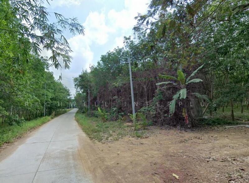 Land for sale in Nikhom Phatthana, 19 rai, Soi Map Khamin, next to concrete road,, Rayong