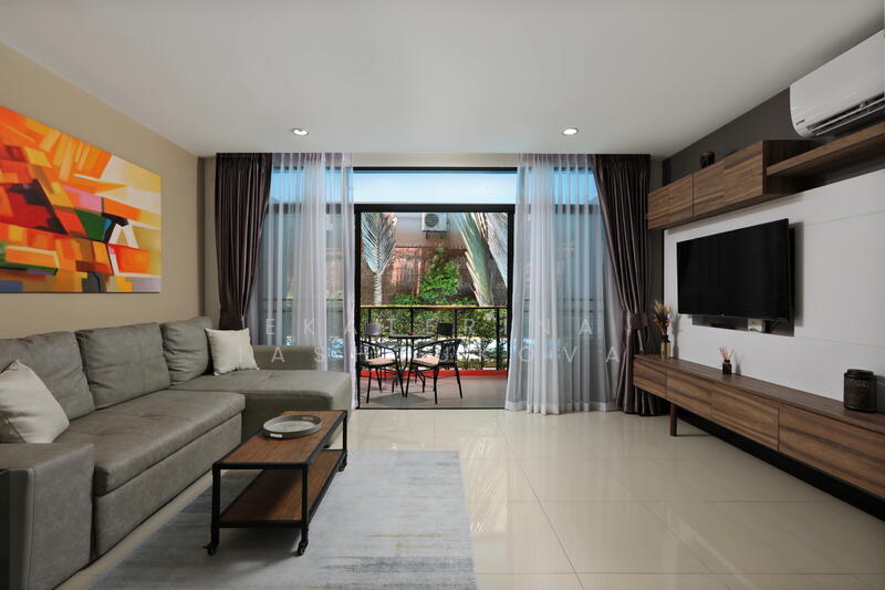 Nai Harn Beach Condominium, phuket