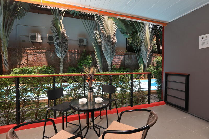 Nai Harn Beach Condominium, phuket