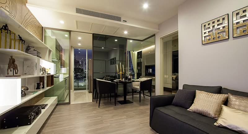 The Room Sathorn, bangkok