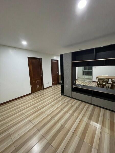 Regent Home 7/1, Bangkok